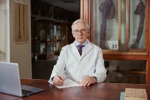 Neurologas atskleidė, ką daro kiekvieną rytą: galva geriau dirba ir susitvarkė miegas