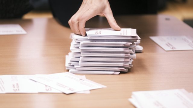 Suskaičiuoti maždaug 90 proc. balsų Latvijos parlamento rinkimuose: paaiškėjo, kas užtikrintai pirmauja