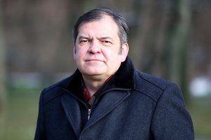Politologas: Lietuvos ir Lenkijos premjerų kontaktuose – per ilga pauzė