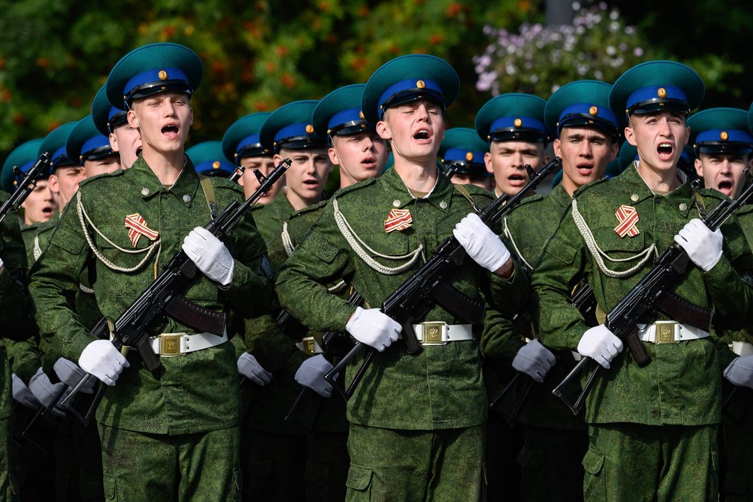 Karas Ukrainoje. Kremlius pasiuntė grėsmingą žinutę: prabilo apie karo ateitį