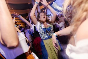 10 tūkstančių prieš 7,4 milijono: kuo iš tiesų skiriasi Miuncheno ir Kauno „Oktoberfestai“