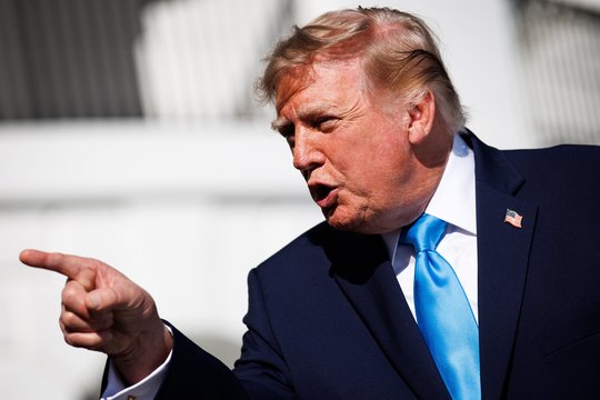 Rusijai slepiant informaciją apie marą Sibire – D. Trumpo reakcija   