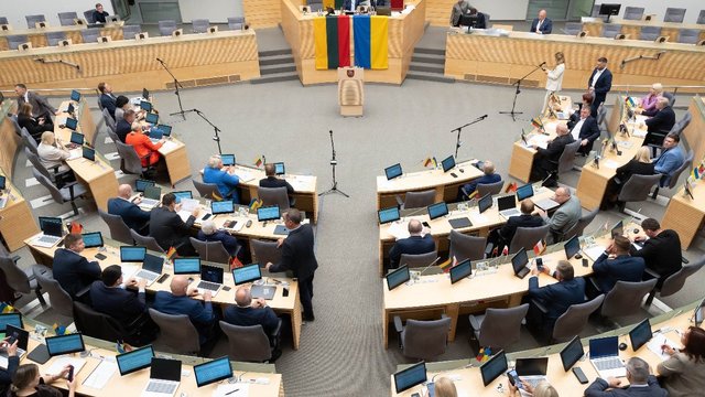 Sprendimą dėl branduolinio ginklo dislokavimo laiko pavėluotu: keliamas ažiotažas absurdiškas