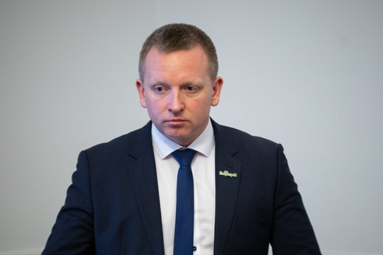 LAT nusprendė nagrinėti „čekiukų“ byloje nuteisto buvusio Marijampolės mero P. Isodos skundą