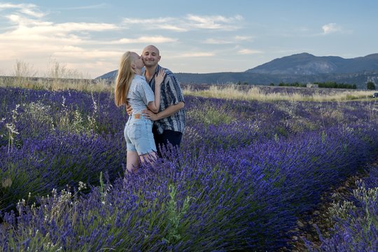 Lietuvės meilės istorija Paryžiuje per pandemiją atima žadą: užsidarė į karantiną su 12 dienų pažįstamu prancūzu