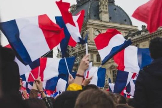 „Prancūzai mato, kad grėsmė ateina ir pas juos“: E. Bajarūnas atsakė, kodėl tai gerai Lietuvai