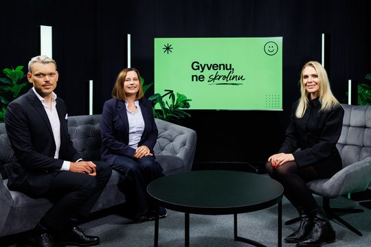 Signalai, kada ekranų naudojimas tampa problema: specialistų patarimai tėvams