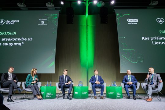 „Saugumo kodas“ 2026: daugiau nei 3000 dalyvių ir 35,5 valandos pokalbių apie saugumą, nauja iniciatyva ir pareigūnų apdovanojimai