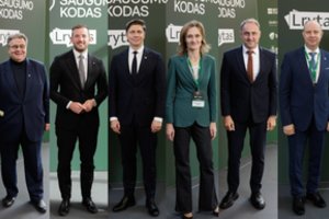 Į „Saugumo kodą“ plūdo tūkstančiai lankytojų: laukė ne tik žinomi svečiai, bet ir praktiniai išbandymai