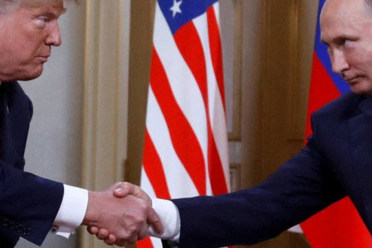 „Rusija tai numatė“: po skandalingo D. Trumpo ir V. Putino susitarimo – tikra audra