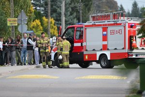 Varšuvoje – dar vienas kraupus incidentas: mokykloje peiliu sužaloti trys žmonės