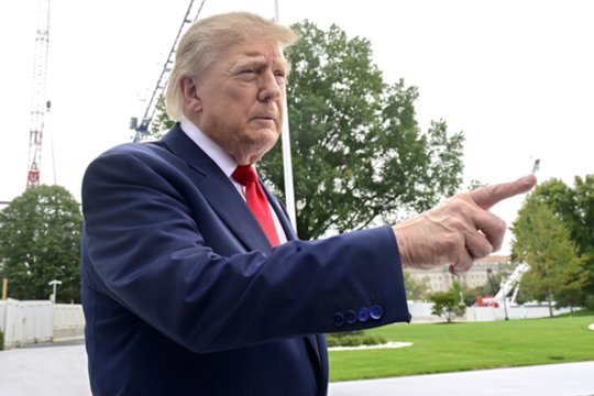 JAV Kongrese – sukilimas prieš šokiruojantį D. Trumpo sprendimą: ruošia atsaką