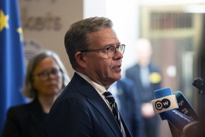 Suomijos premjeras siūlo nebeišduoti Rusijos piliečiams turistinių vizų į ES
