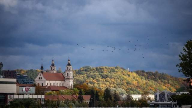 Lietaus nesulauksime, tačiau oras vės vis labiau: naktį – ryškūs pokyčiai