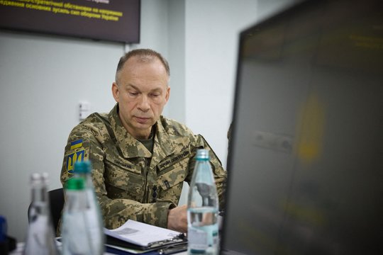 Buvęs Ukrainos kariuomenės vadas prabilo apie lūžio tašką kare
