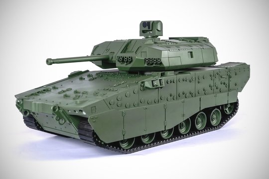 Iššūkis legendiniam galiūnui: pristatė alternatyvą šarvuočiams „Bradley“