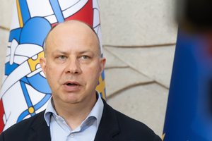 A. Veryga: KGB bendradarbių išslaptinimo klausimas neturėtų būti vilkinamas