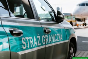 Rimtas incidentas ore pakeliui iš Tenerifės į Varšuvą: lėktuvui nusileidus sulaikyti lietuvis ir ukrainietis