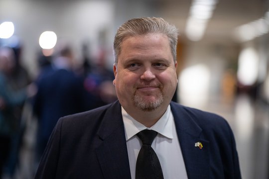 „Šaudė tu šaudė“: po koalicijos partnerių kritikos – T. Valio atsakas