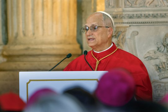 Vatikanas skelbia naujausias žinias apie popiežiaus Leono XIV būklę