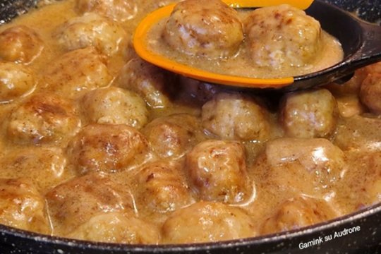 Minkštučiai, sultingi ir labai gardūs mėsos kukuliai: visi klaus, ar dar liko? 