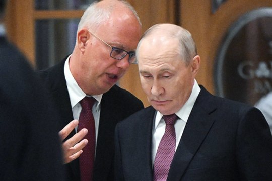 Karas Ukrainoje. D. Peskovas užsiminė apie galimą V. Putino ir D. Trumpo susitikimą