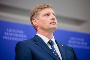 Jaunieji ūkininkai stojo į kovą su ministerija: iš K. Mažeikos reikalauja dokumentų ir atsiprašymo
