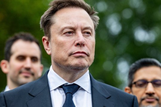 Po atakos Lucke V. Zelenskis atšaukė energetines paliaubas: įspėjo ir E. Muską dėl „Starlink“