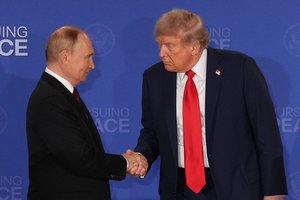 D. Trumpas prieš rinkimus žaidžia rusišką ruletę: su V. Putinu – skandalinga istorija
