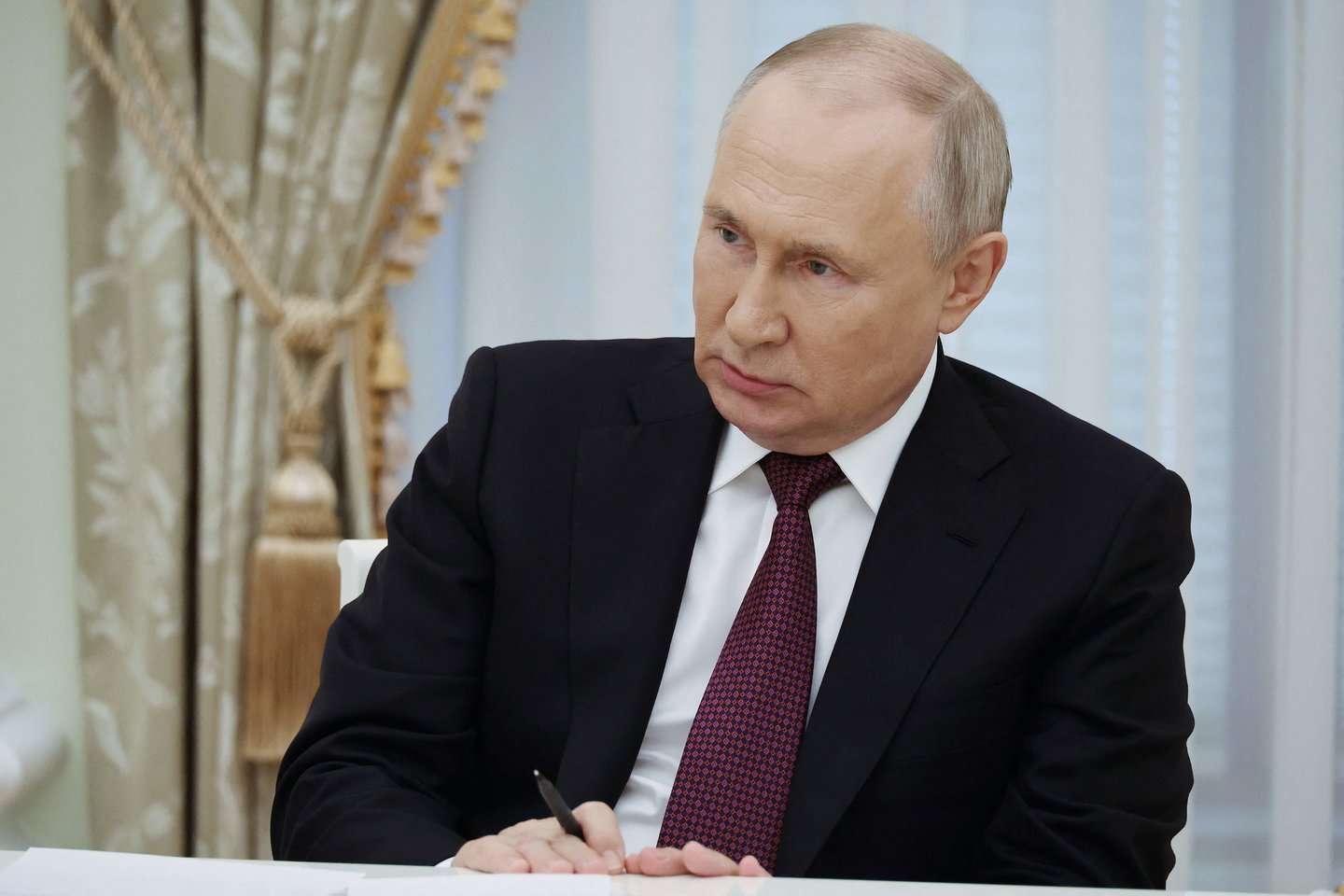 V. Putinas.