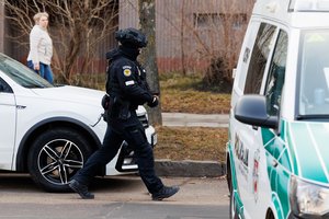 Aliarmas Alytaus rajone: dėl įtartino paketo iškviestas „Aras“