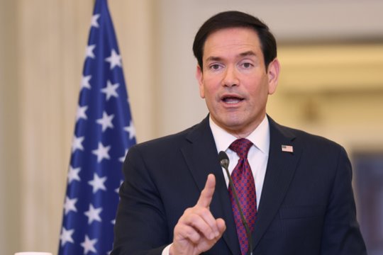 M. Rubio paaiškino, kodėl D. Trumpas atšaukė sankcijas Rusijai