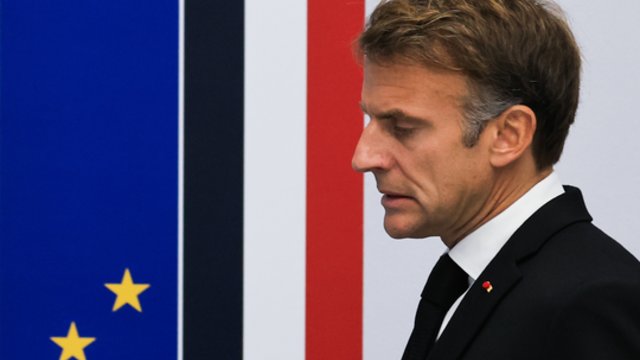 E. Macronas neslepia gėdos ir pykčio: „Siekiantys sugriauti Respubliką turės atsakyti“