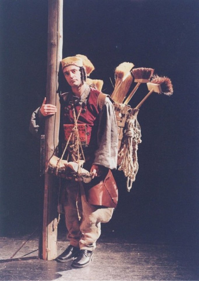 A.Dainavičius – Elija. „Paskendusi vasara“ (M.Katiliškio kūrinių motyvais), rež. J.Dautartas, LNDT, 2001 m.<br> D.Matvejevo nuotr.