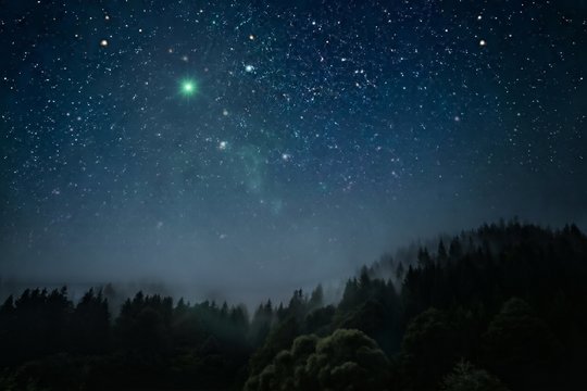 Tyrėjams pasisekė: aptikta iki šiol nematytos spalvos baltoji nykštukė