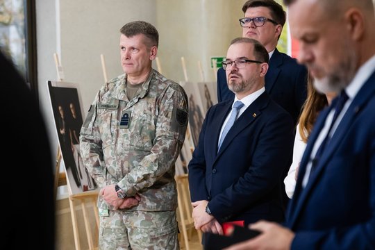 Iš M. Sinkevičiaus – naujausios žinios apie nukritusį droną: įskrido iš Lenkijos, gabeno sprogmenis