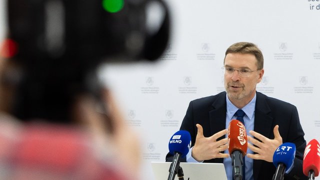 L. Kukuraitis atsakė, ar planai riboti gydytojų etatus – tiesa: „Norėčiau, kad parodytų nuorodas“
