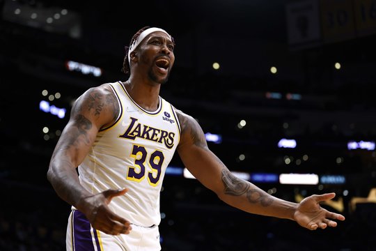 Sugrįžusi ant parketo NBA žvaigždė antrąkart pranešė apie karjeros pabaigą