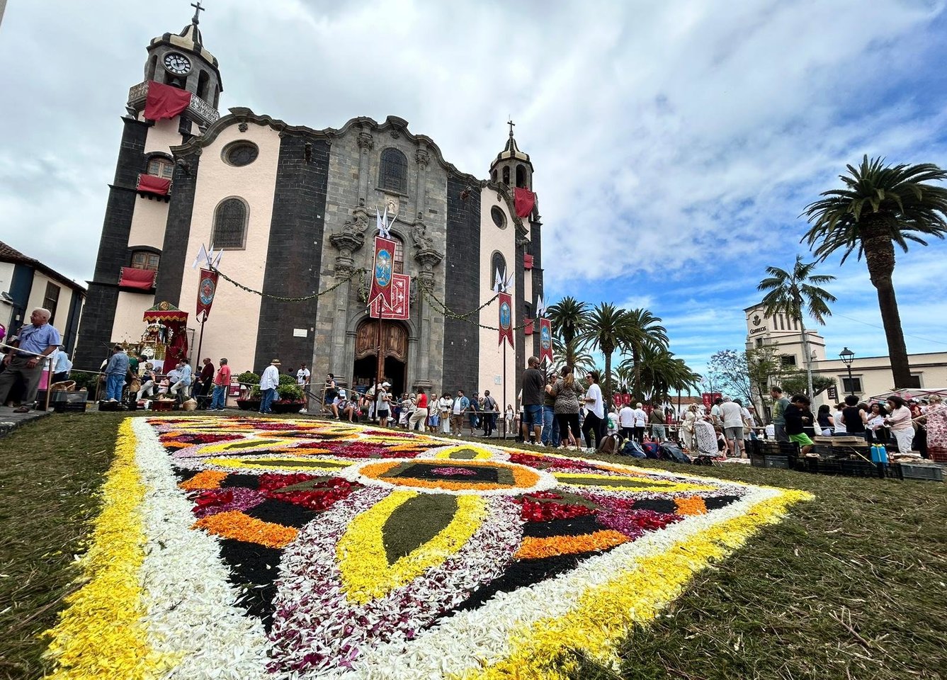 Birželį miestelyje vykstanti katalikiška „Corpus Christi“ šventė tapo La Orotavos vizitine kortele.