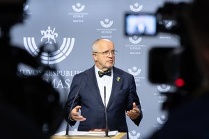 J. Olekas atkirto kritikams: Lietuva gynybai – ambicingas planas, o pareigūnų algos gali dar augti