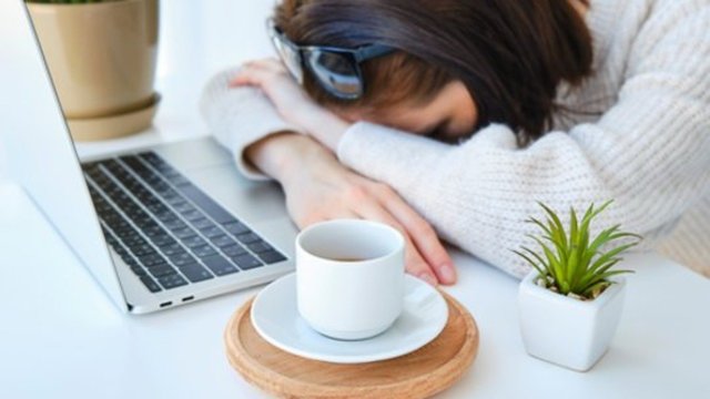 Tyrimas atskleidė blogą paauglių miego kokybę: blogi pavyzdžiai – iš turinio kūrėjų