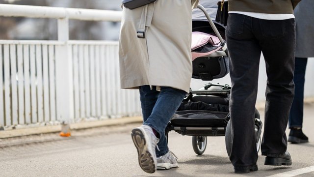 Kritikos banga bendratėvystės procesui skyrybų metu: paslaugos kainuoja brangiai, o nauda neaiški