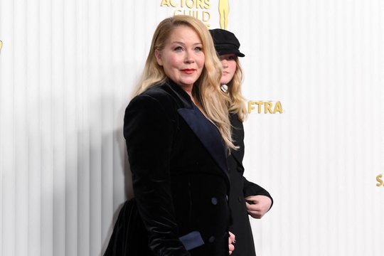 Aktorė Christina Applegate šokiruota: buvo gydoma nuo klaidingai diagnozuotos ligos