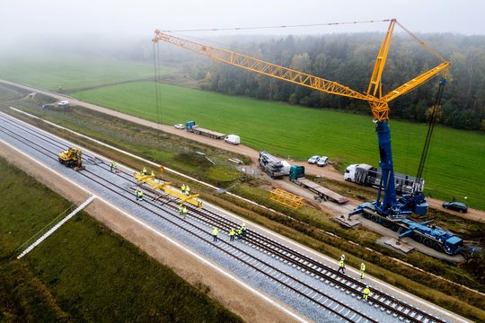 Įrengiami pirmieji „Rail Baltica“ greitųjų geležinkelių iešmai
