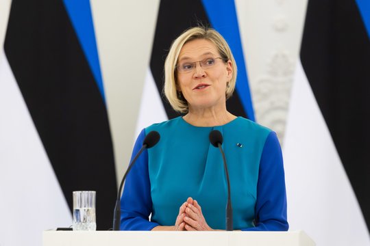 Iš Estijos prezidentės – netikėta replika apie populiarią Lietuvos laidą