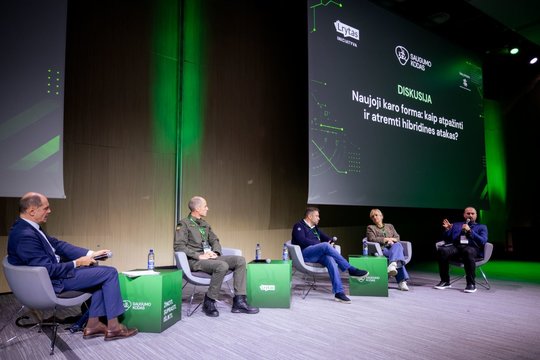 „Mes esame kare“: kaip Kremlius per 4 mėnesius iškasė 12 slaptų tunelių per sieną ir taikosi į mūsų energetiką