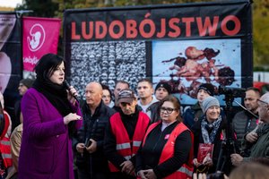 Lenkijoje rengiami masiniai protestai: reikalauja įteisinti abortus