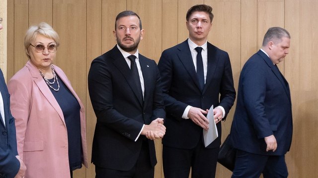 D. Gaižauskas, S. Skvernelis, A. Radvilavičius: koalicijoje – politinis reketas?
