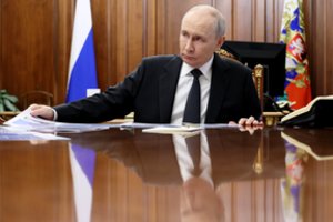 Ekspertas: kol Vladimiras Putinas valdžioje, derybomis taikos pasiekti neįmanoma