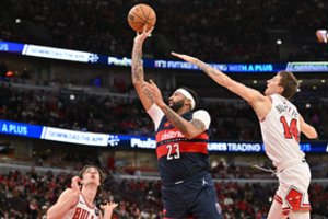 Taškus galingai rinkęs M. Buzelis su „Bulls“ neatsilaikė prieš „Wizards“ spurtą